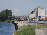 EM121791.JPG