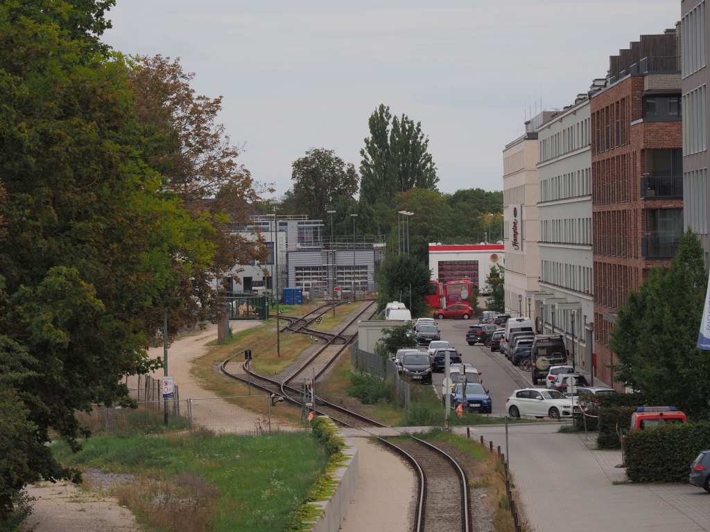 EM125437.JPG