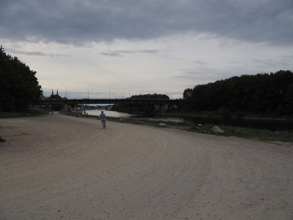 EM125467.JPG