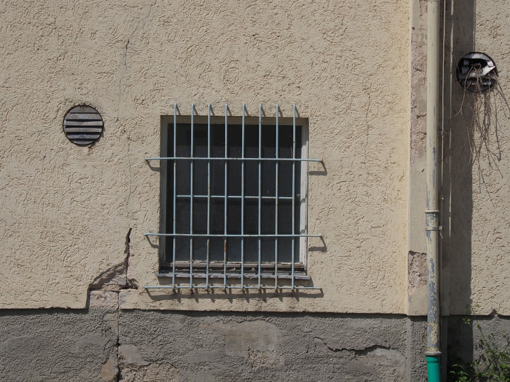 EM121845.JPG