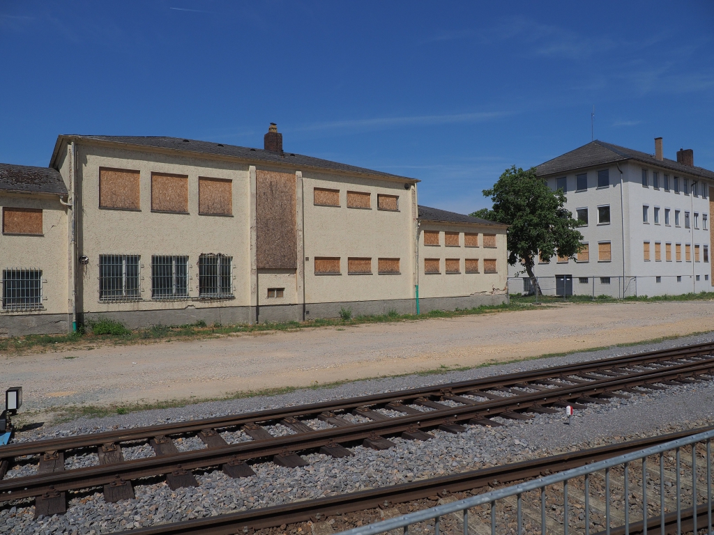 EM121849.JPG