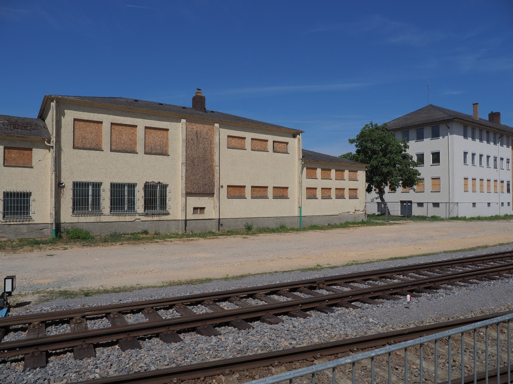EM121850.JPG
