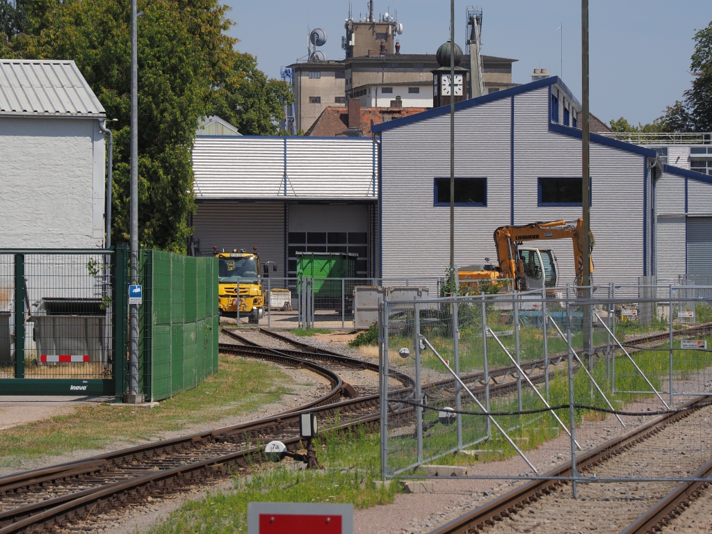 EM121867.JPG