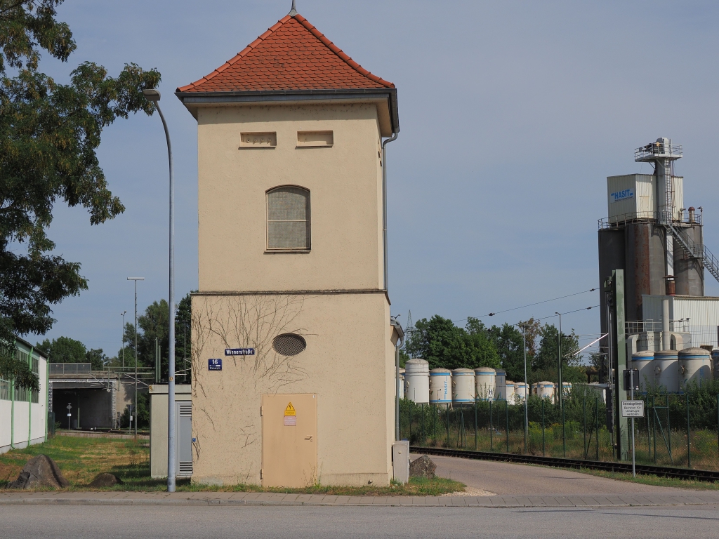 EM122226.JPG
