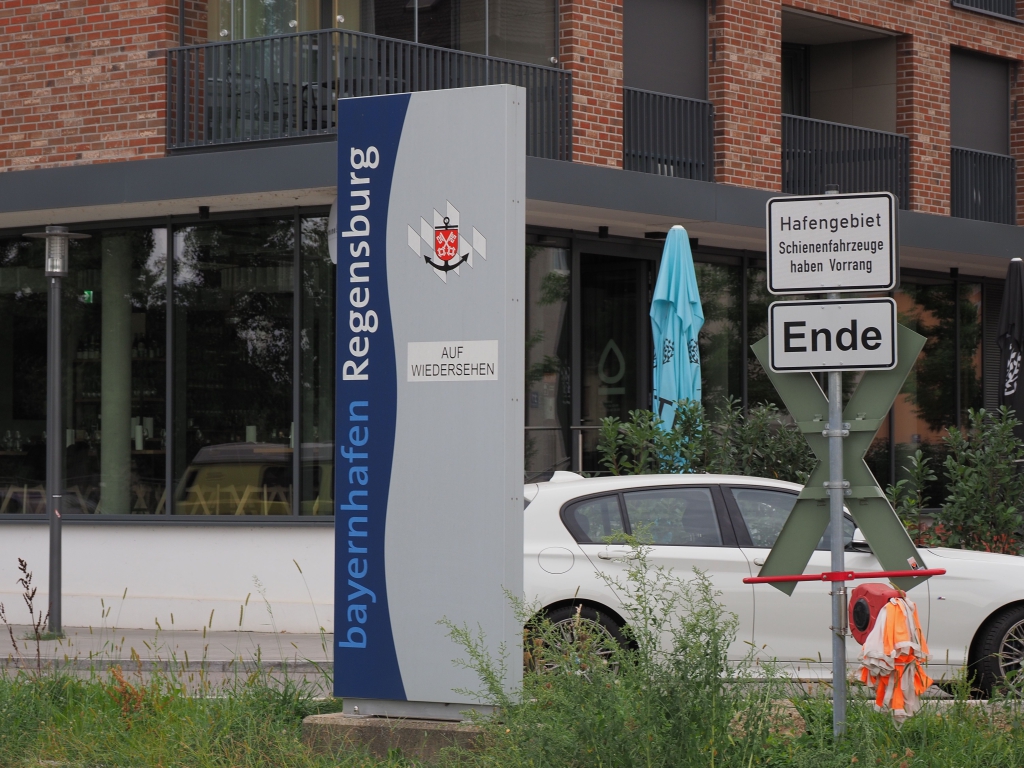 EM125462.JPG